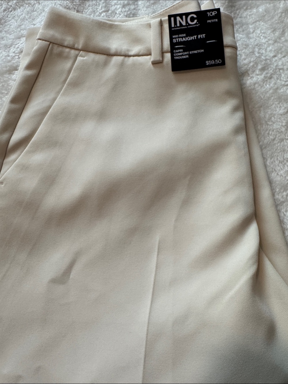 INC International Concepts Cream Straight Fit Capris